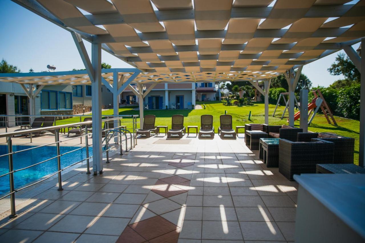 Mesogeios Hotel Marathópolis Esterno foto
