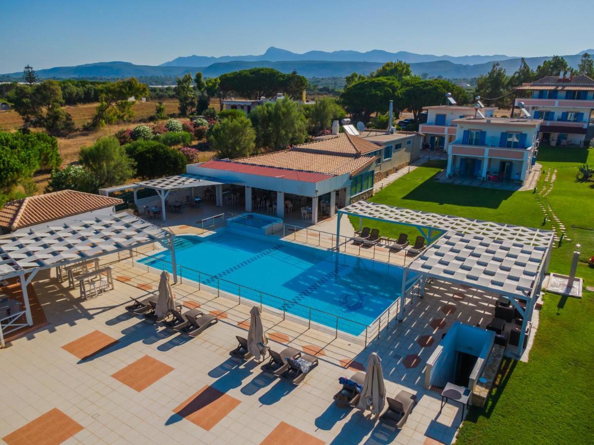 Mesogeios Hotel Marathópolis Esterno foto